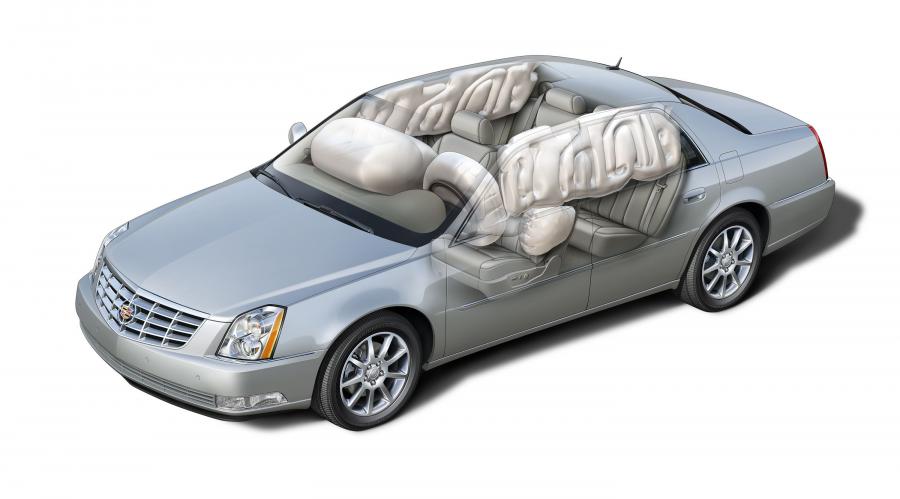  Cadillac DTS 2006 года  (фото 36 из 41)